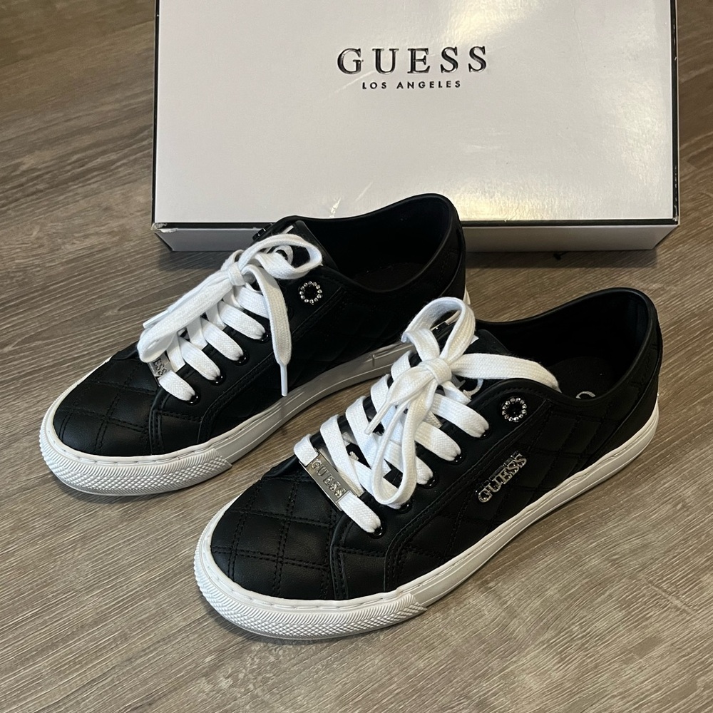 Guess Black and White Sneakers size 6.5